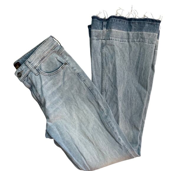 Lee Vintage Modern Stretch High Rise Ombre Flare Frayed Hem Jeans Size 4 - Picture 5 of 8